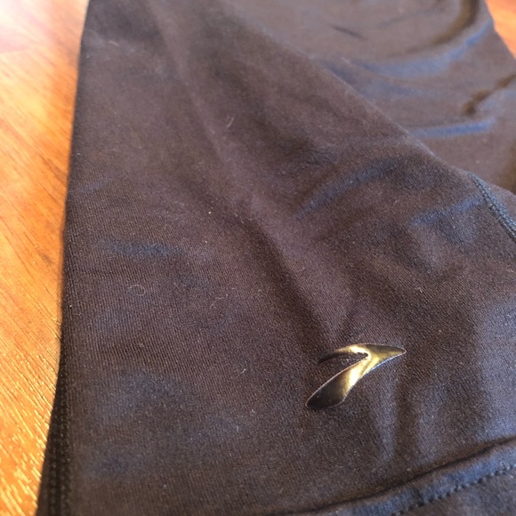 Brooks Leggings. Small. Zipper with slit at ankle - Picture 8 of 8